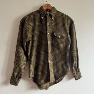 1950s Saks Fifth Avenue Plaid Wool shirt